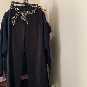 White House Black Market brand new pants in Black